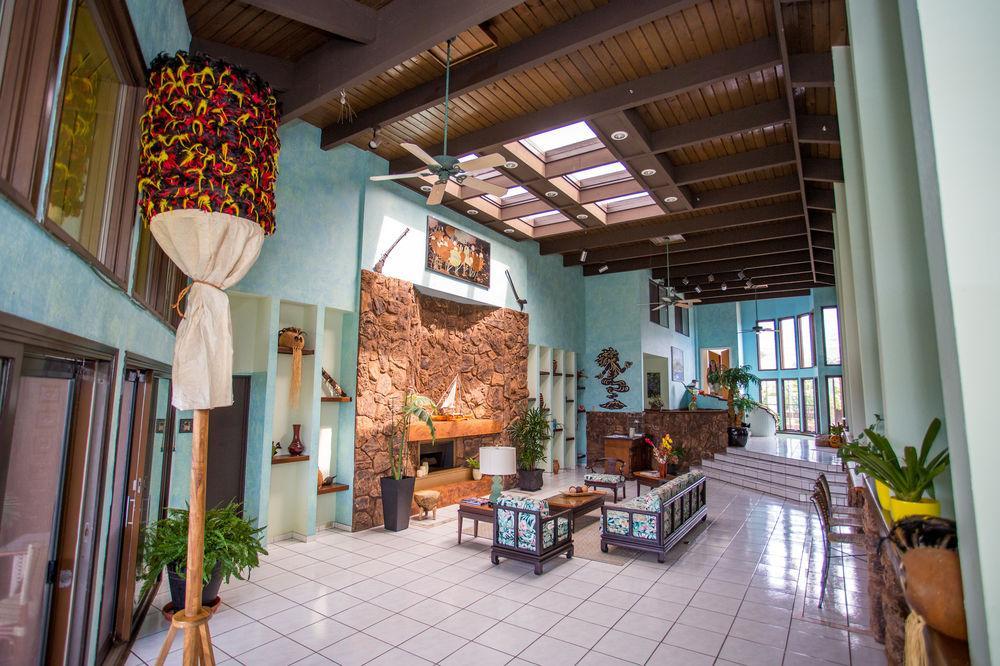 House Of Fountains Bed and Breakfast Lahaina Εξωτερικό φωτογραφία