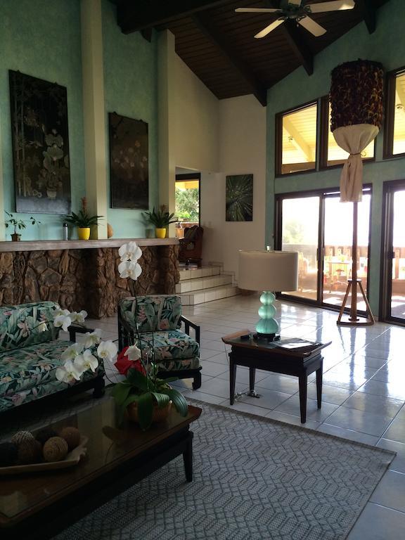 House Of Fountains Bed and Breakfast Lahaina Εξωτερικό φωτογραφία